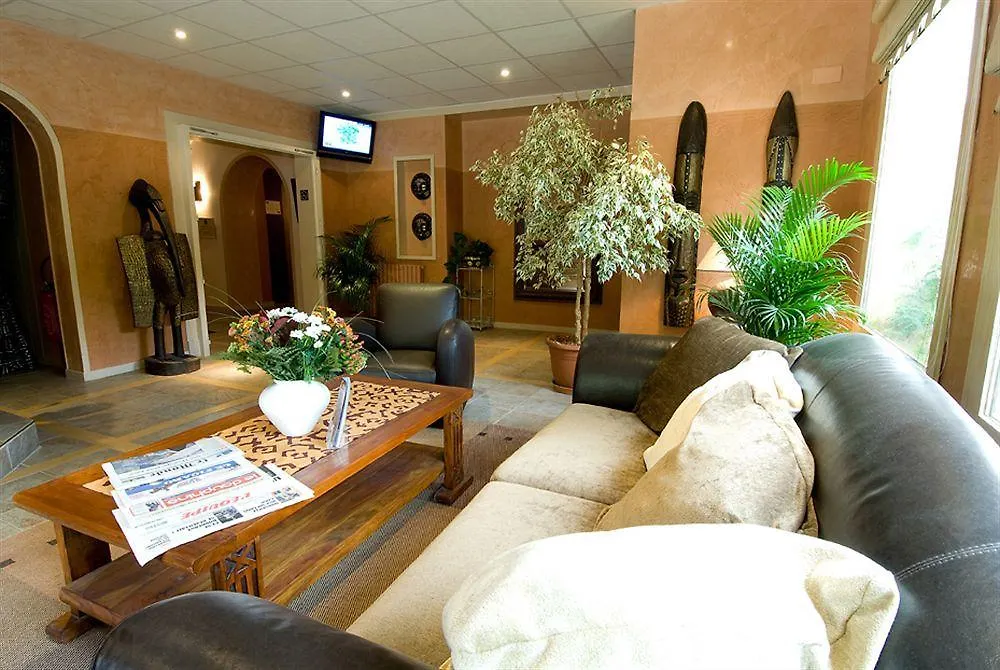Hotel L'Iroko The Originals City Aix-les-Bains 3*,